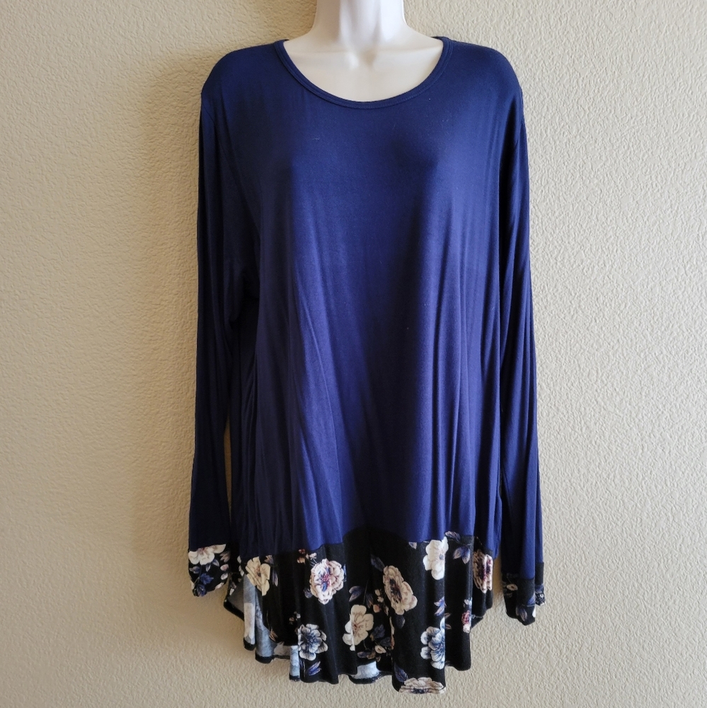 Long sleeve hi-lo mixed media tunic top w contrasting bands